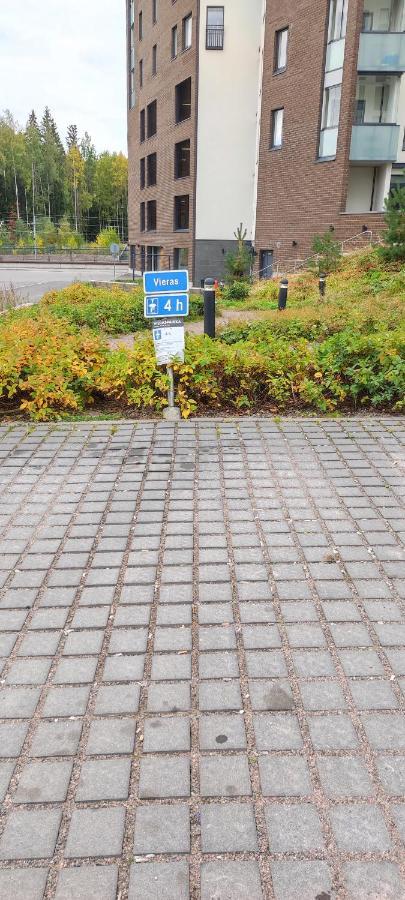 Apartamento Ruby Studio 5Min To Vantaa Airport And 20Min To Helsinki Center Exterior foto